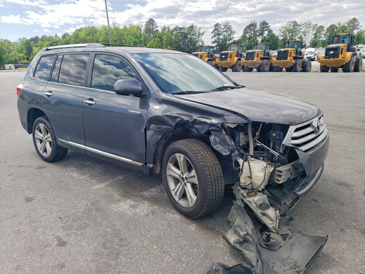 2011 Toyota Highlander Limited - Image 4