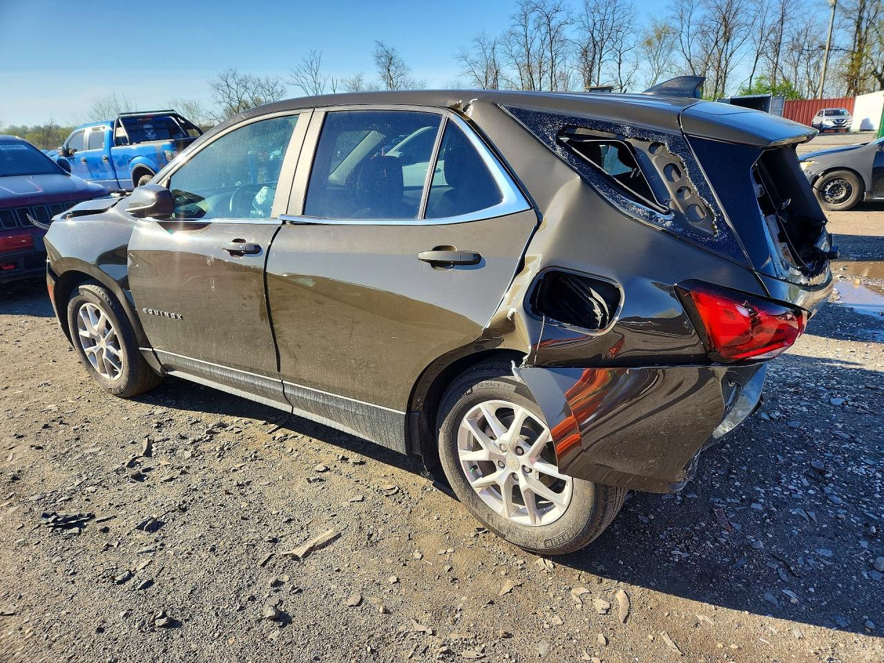 2023 Chevrolet Equinox Lt - Image 2