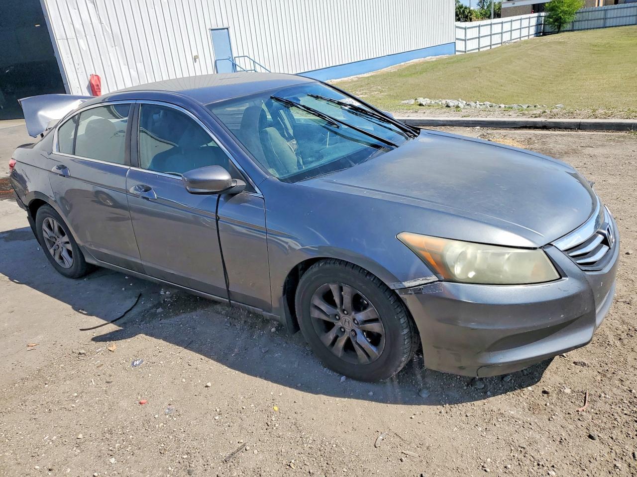 2011 Honda Accord Lxp - Фото 4