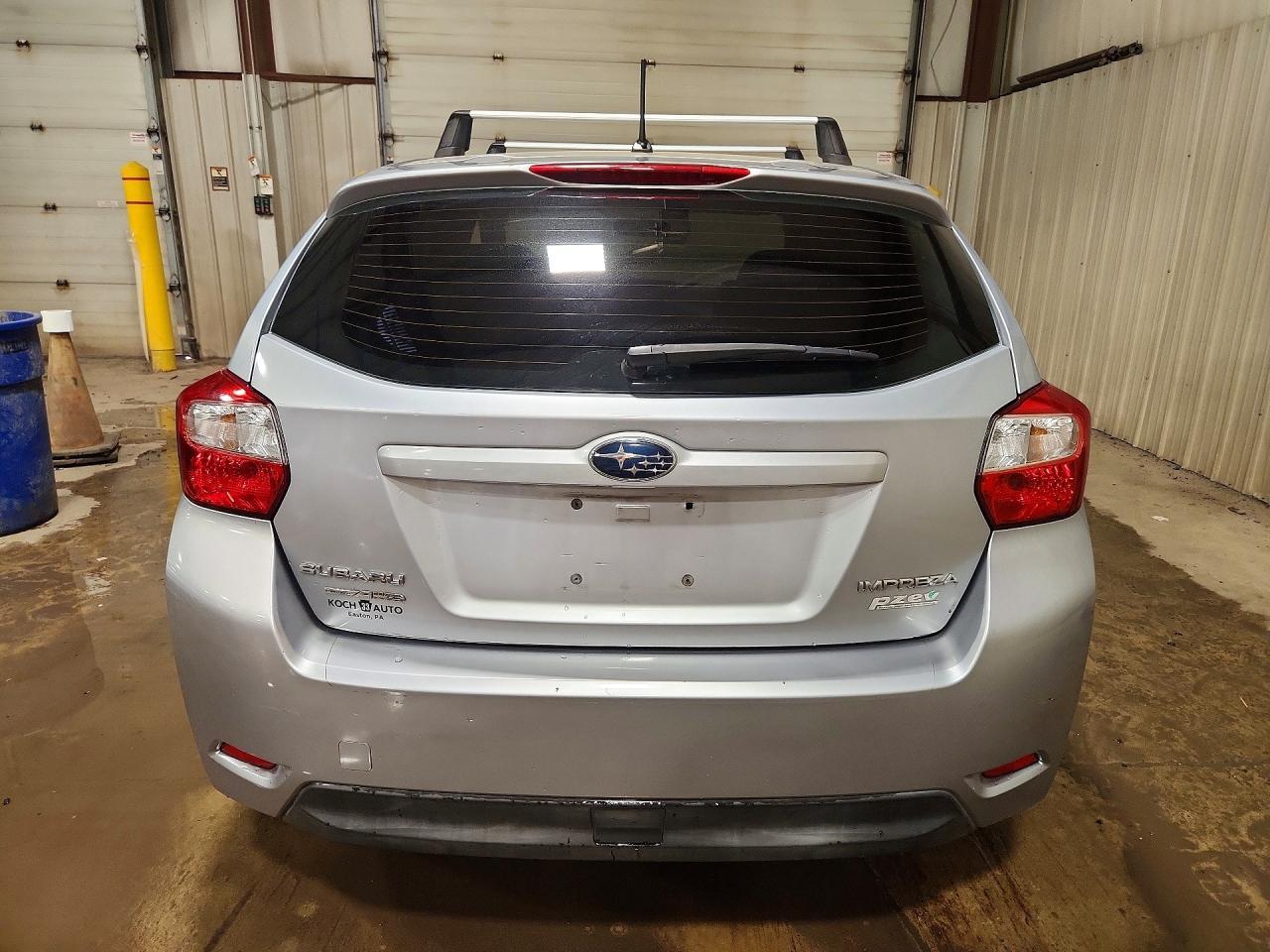 2013 Subaru Impreza Premium - Image 6