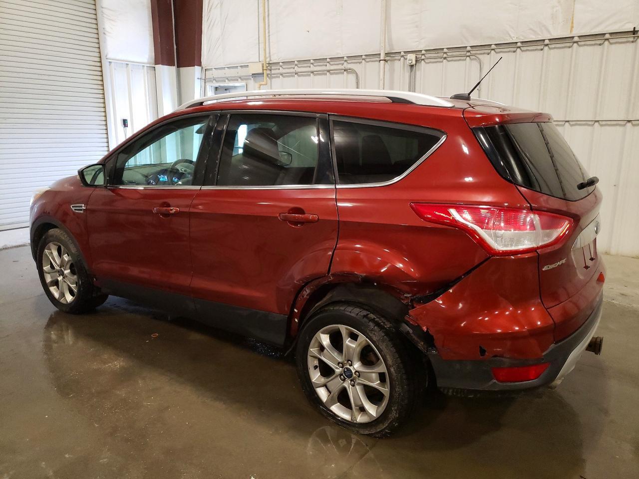 2015 Ford Escape Titanium - Фото 2