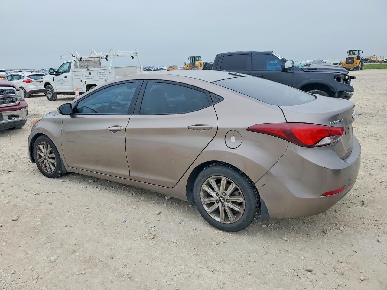 2016 Hyundai Elantra Se - Image 2
