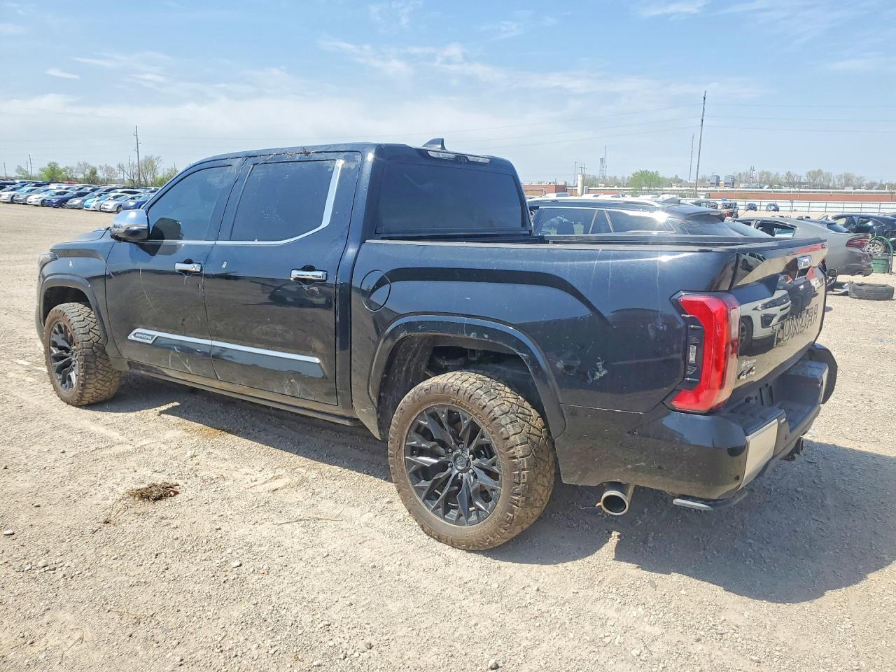 2024 Toyota Tundra Crewmax Capstone - Фото 2
