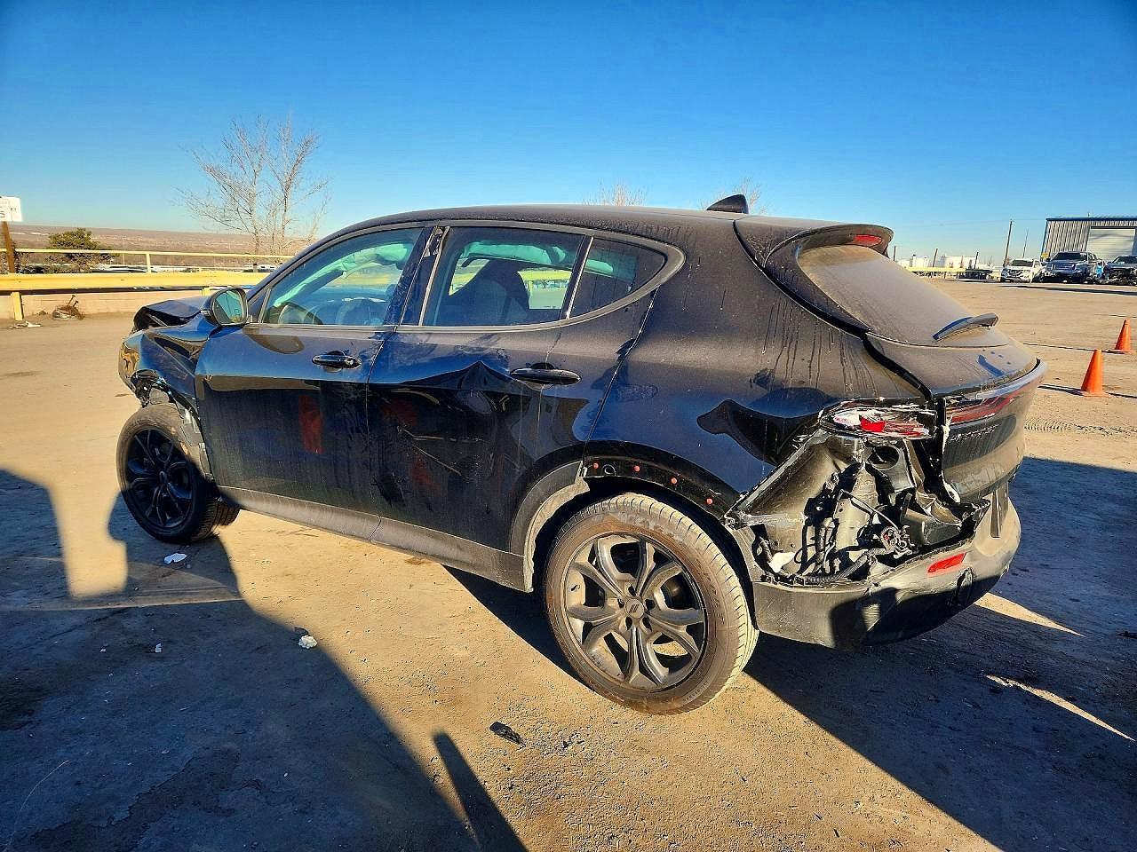 2025 Dodge Hornet Gt - Image 2