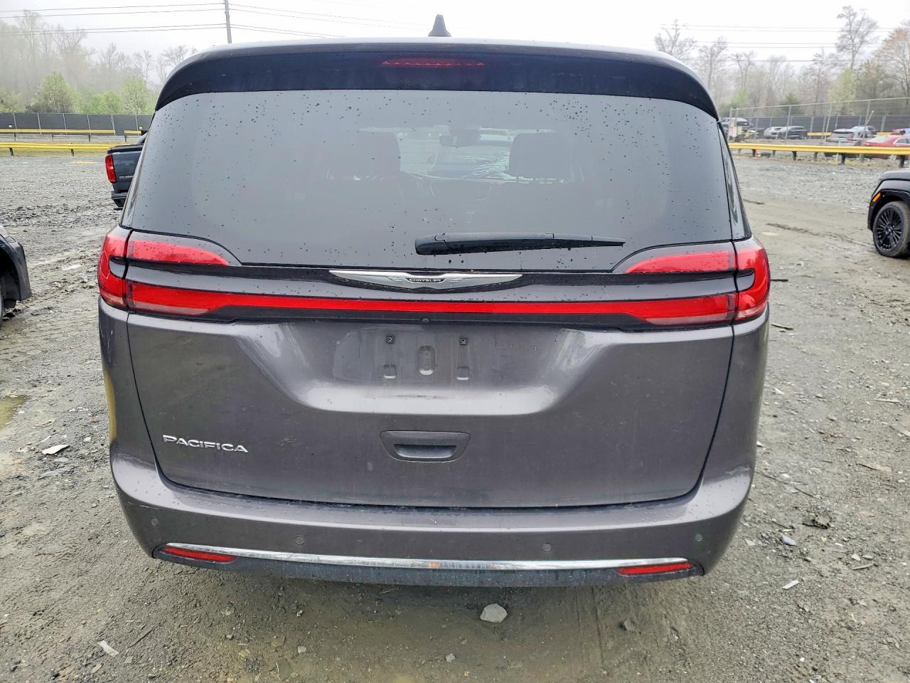 2023 Chrysler Pacifica Touring L - Фото 6