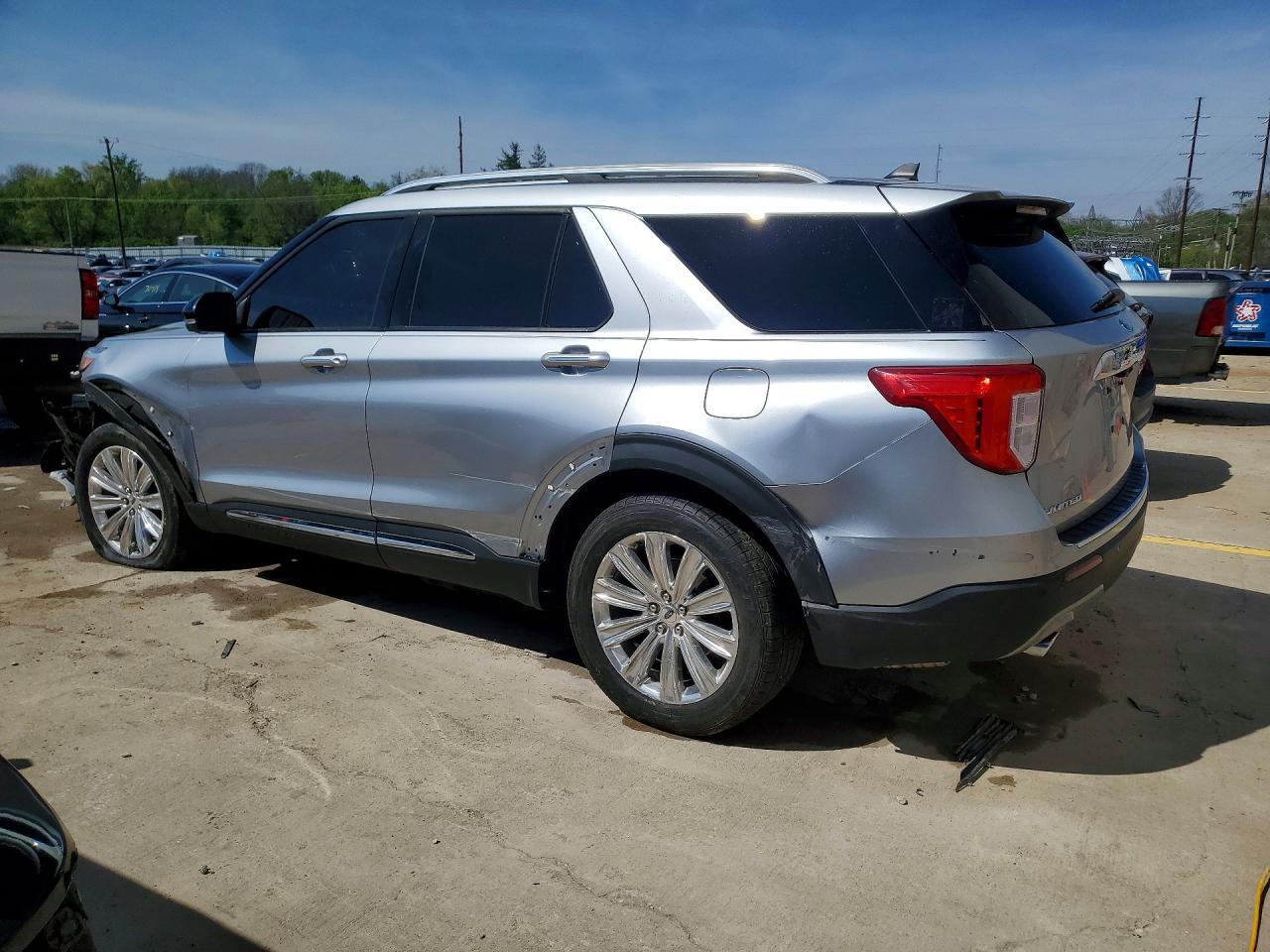 2022 Ford Explorer Limited - Фото 2