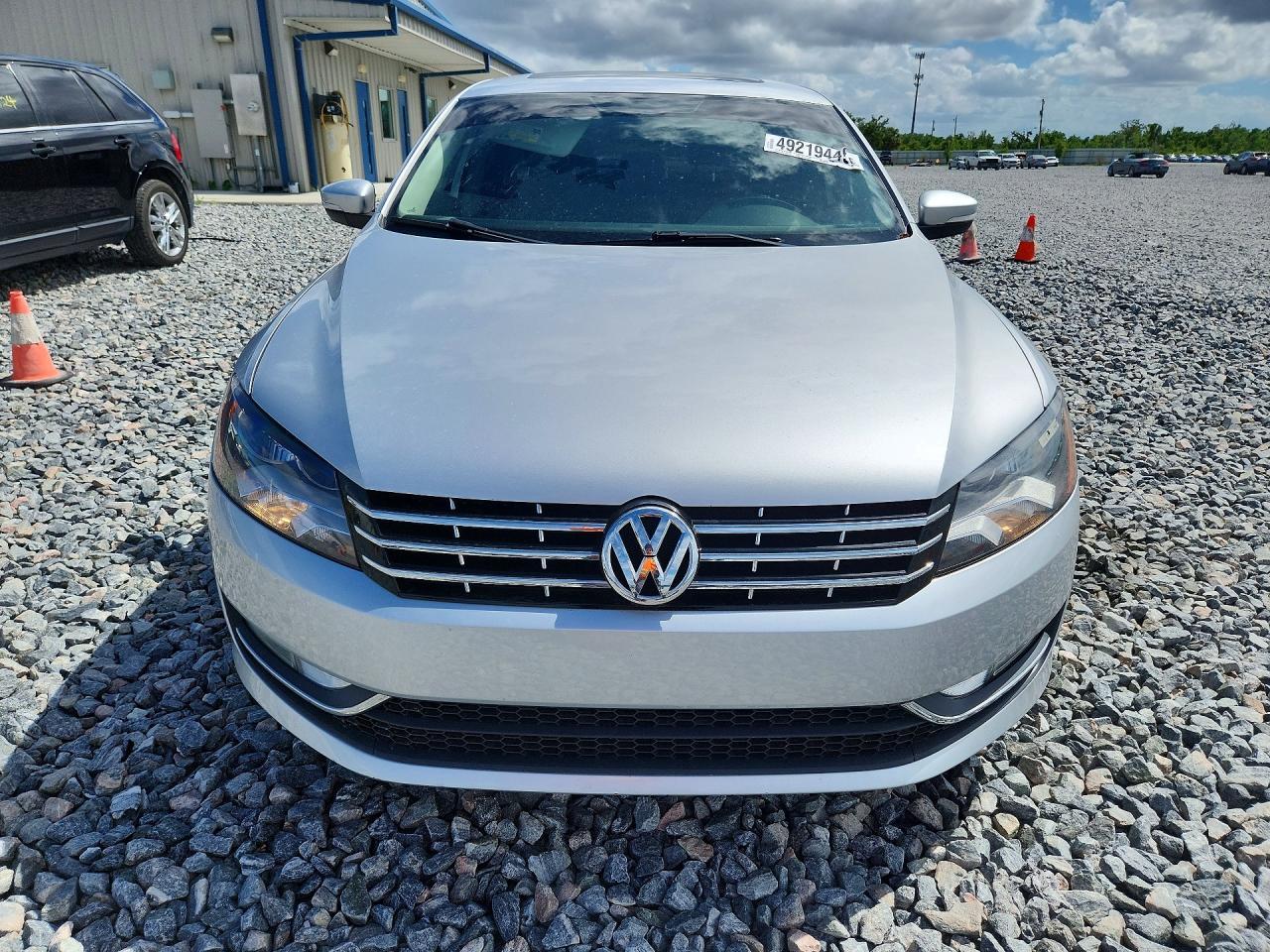 2013 Volkswagen Passat Sel - Фото 5