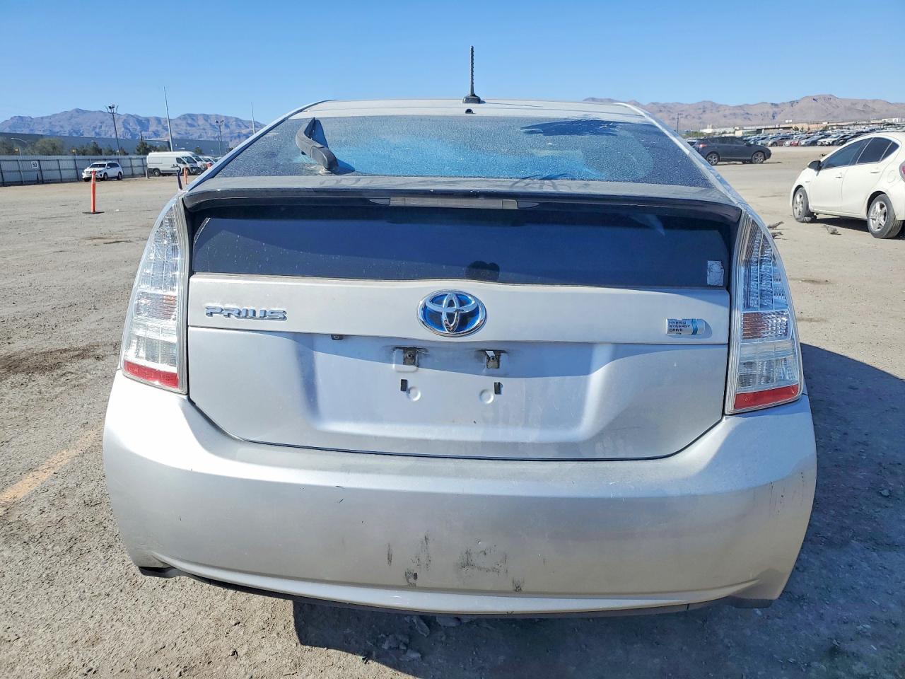 2010 Toyota Prius Iv - Фото 6
