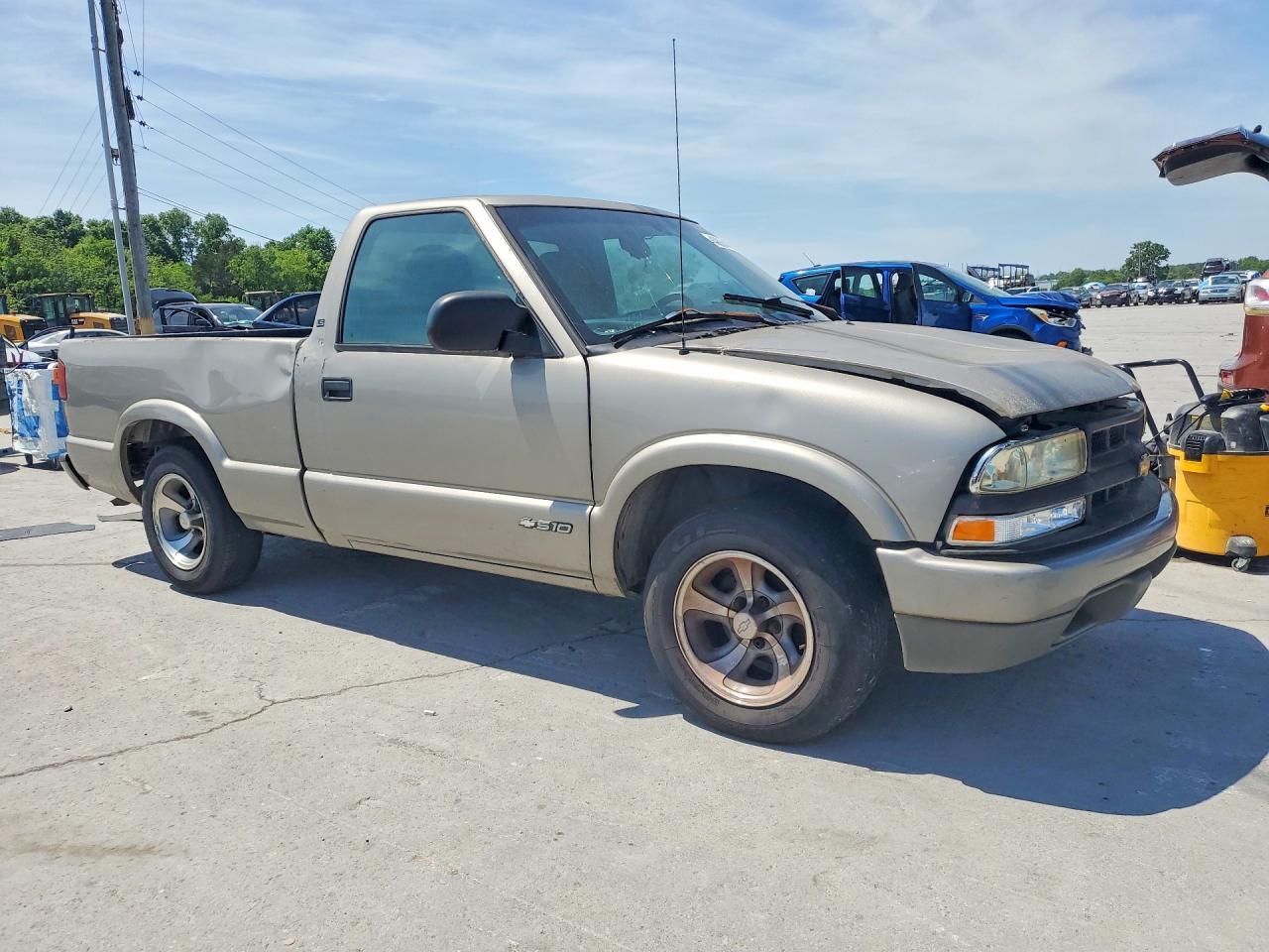2001 Chevrolet S10 - Фото 4