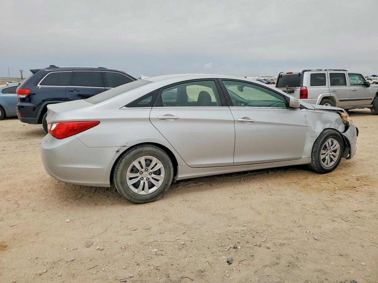2012 Hyundai Sonata Gls - Image 3