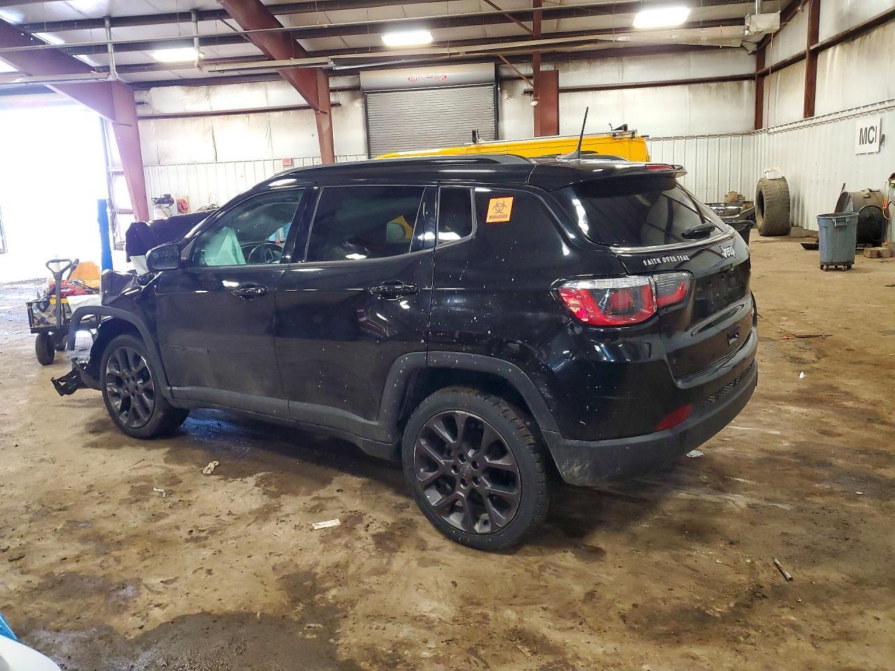2019 Jeep Compass Limited - Фото 2