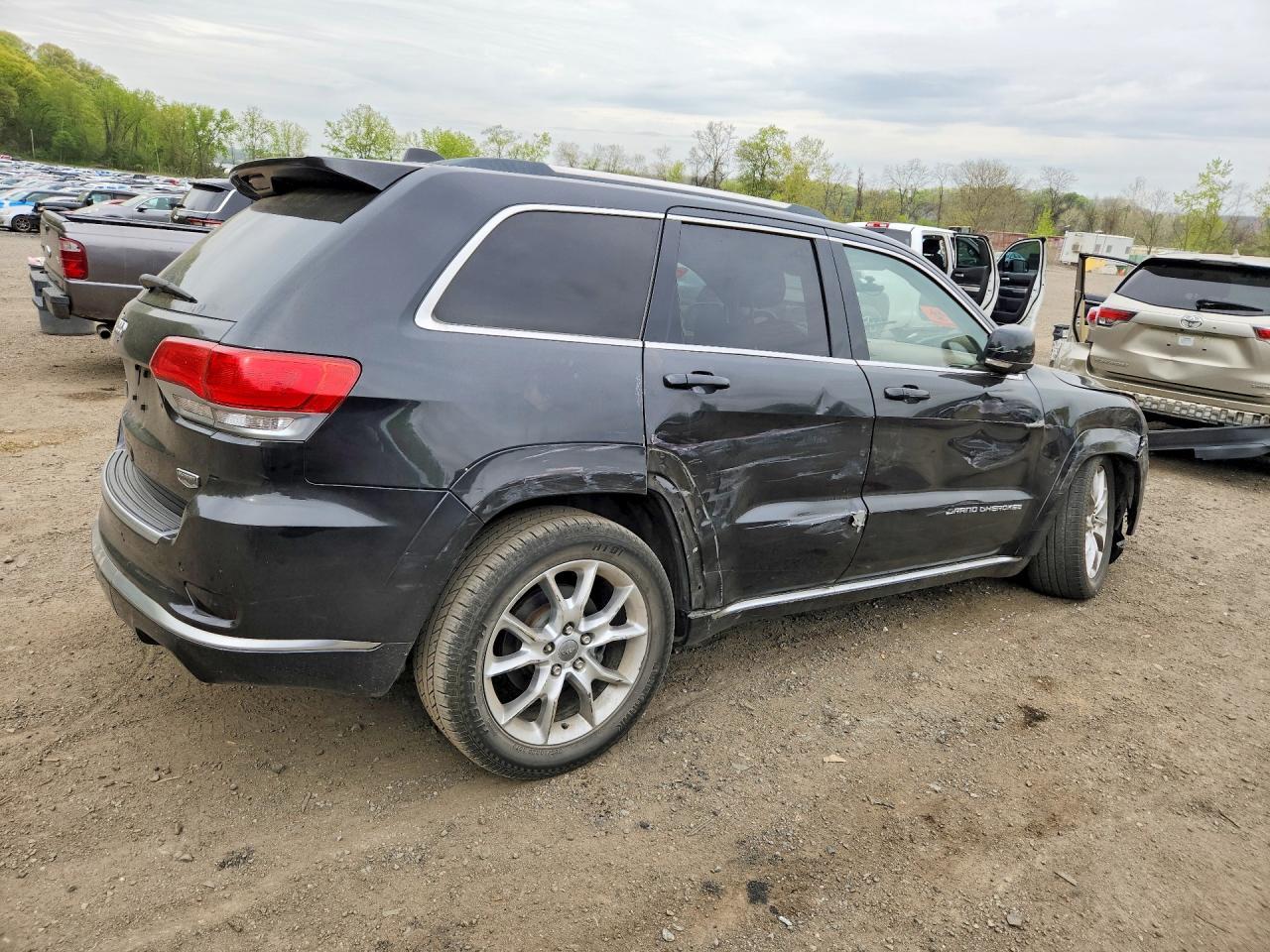 2015 Jeep Grand Cherokee Summit - Image 3