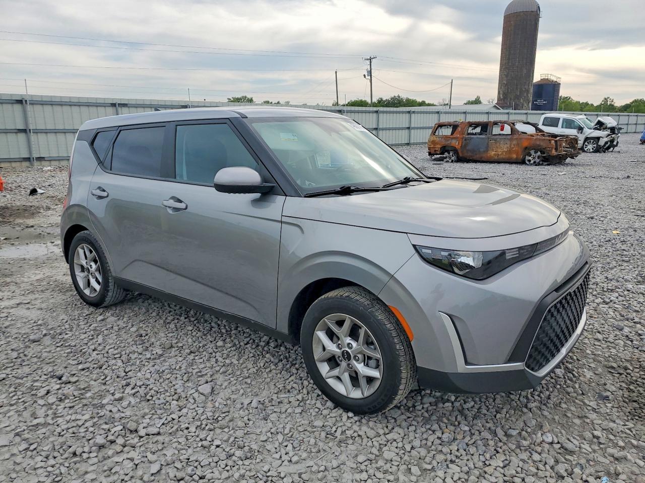 2025 Kia Soul Lx - Фото 4