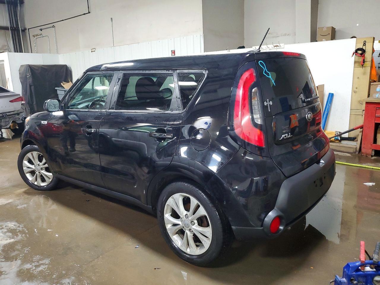 2015 Kia Soul + - Image 2