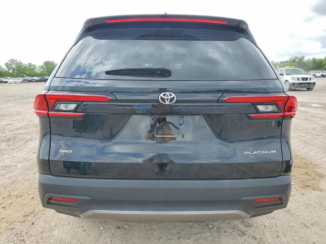 2025 Toyota Grand Highlander Platinum - Фото 6