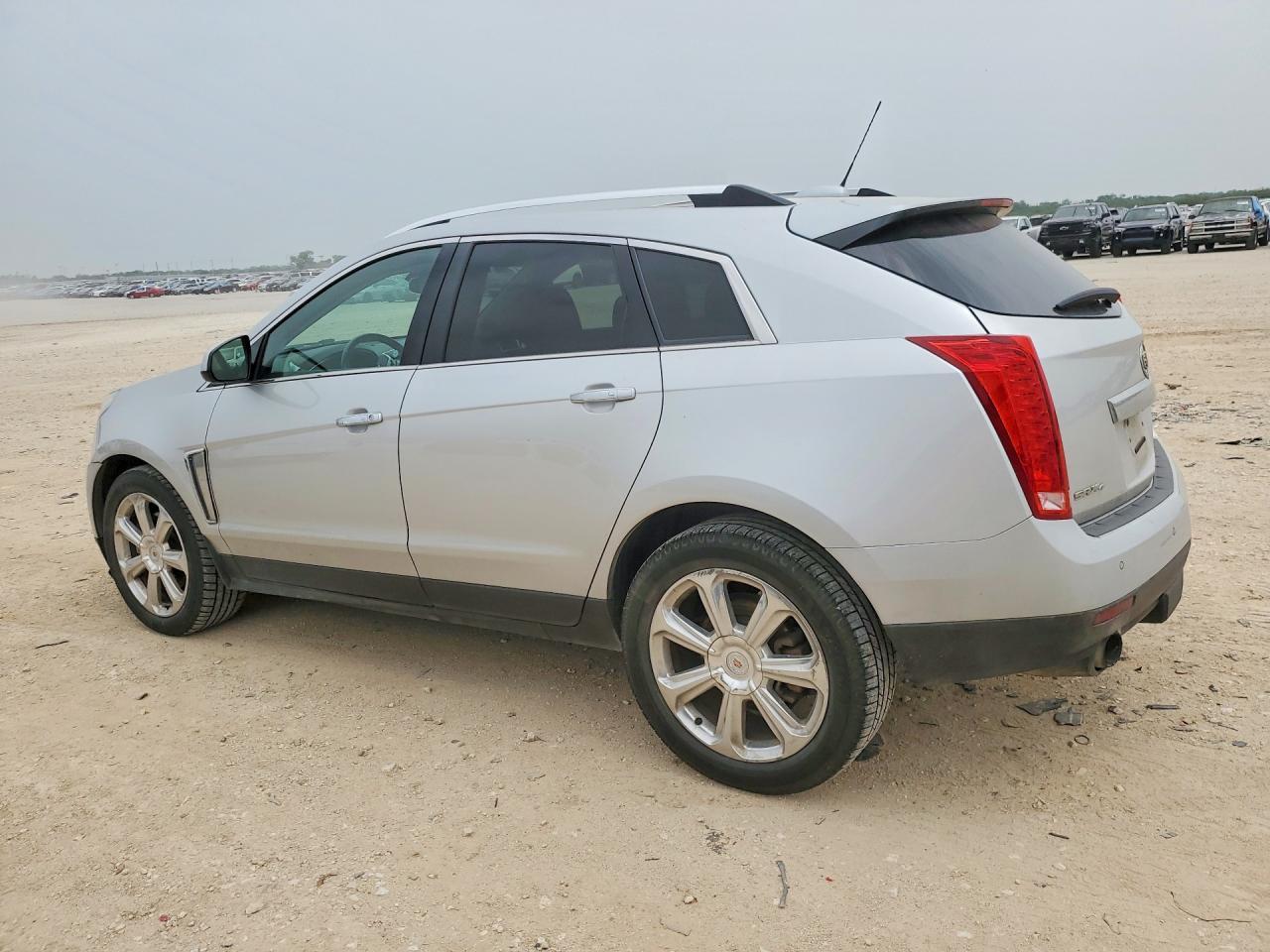 2015 Cadillac Srx Performance Collection - Image 2