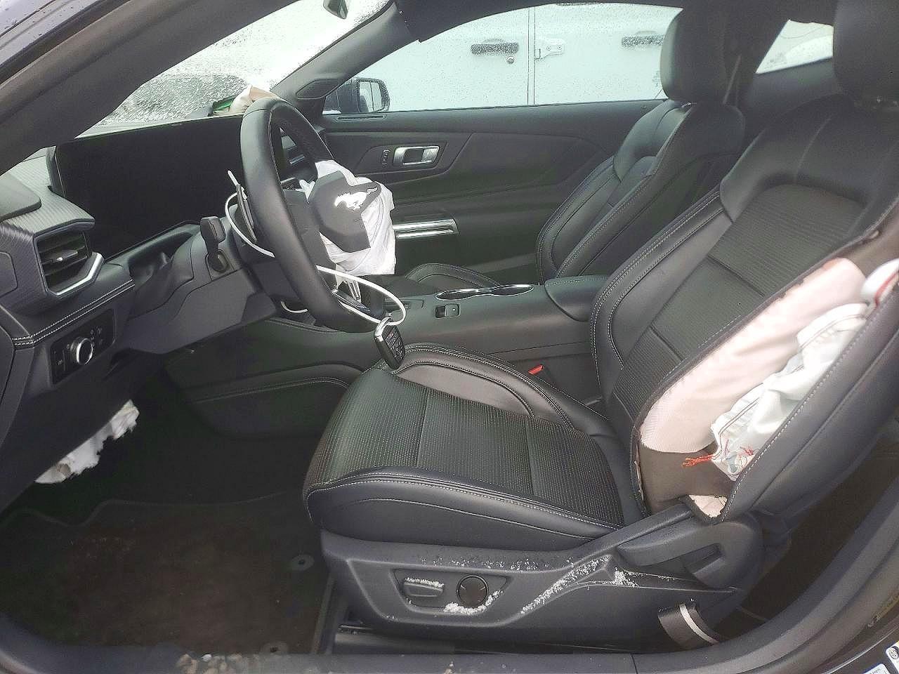 2024 Ford Mustang Gt - Фото 7