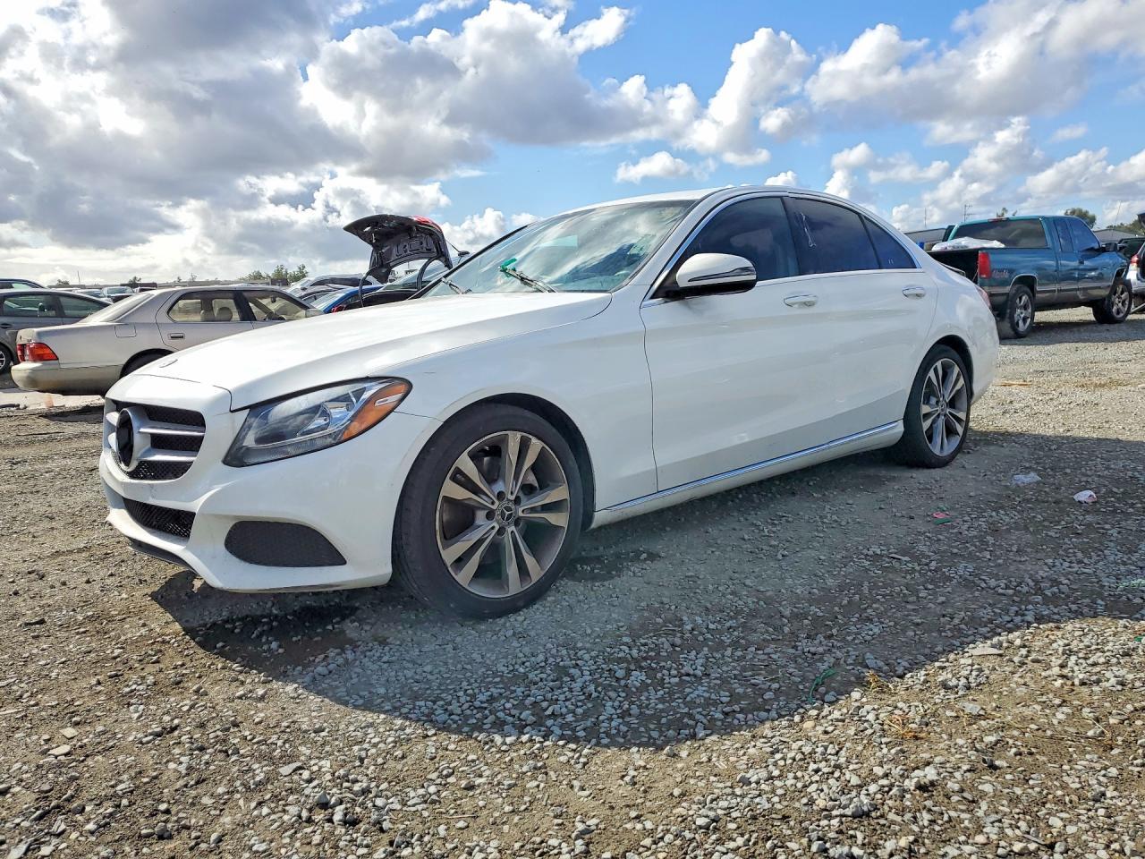 2018 Mercedes-Benz C 300