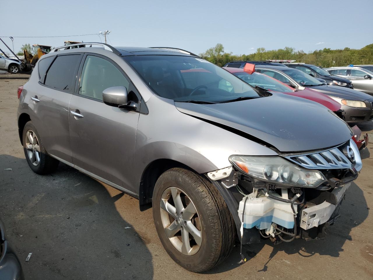2010 Nissan Murano S - Фото 4
