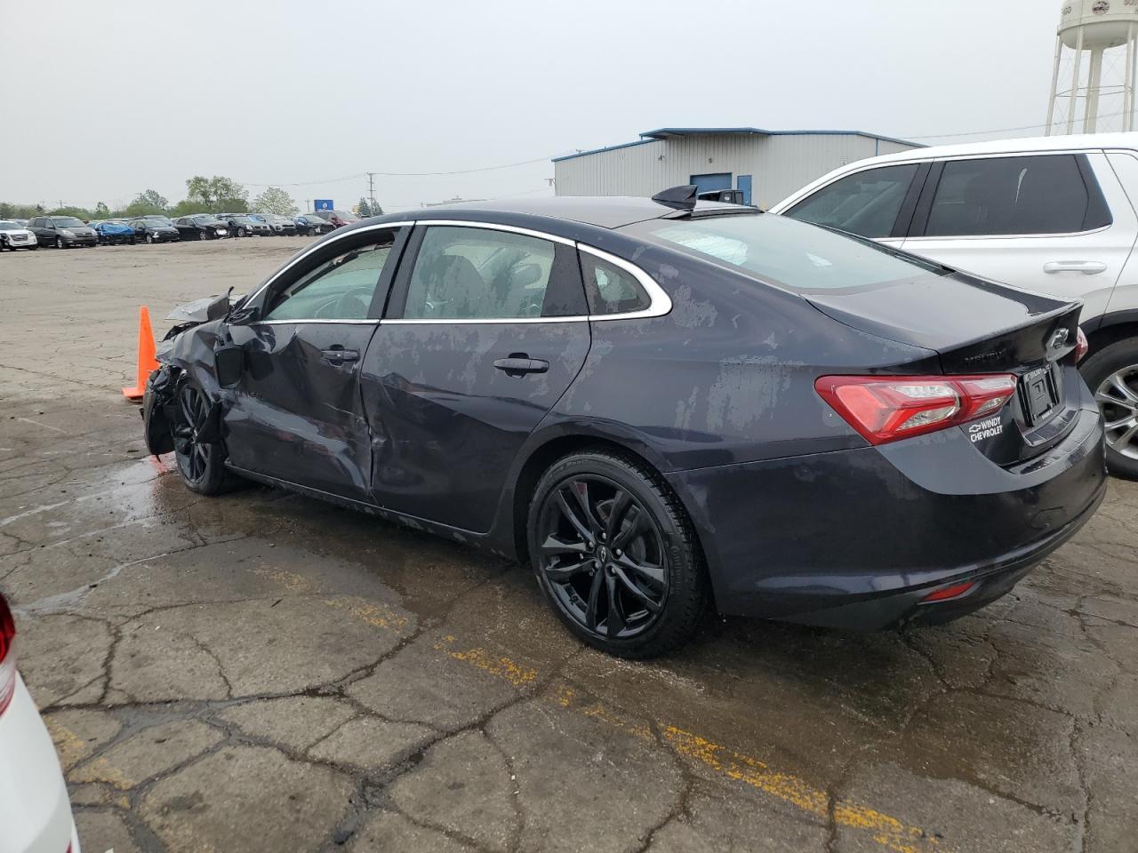 2022 Chevrolet Malibu Lt - Фото 2
