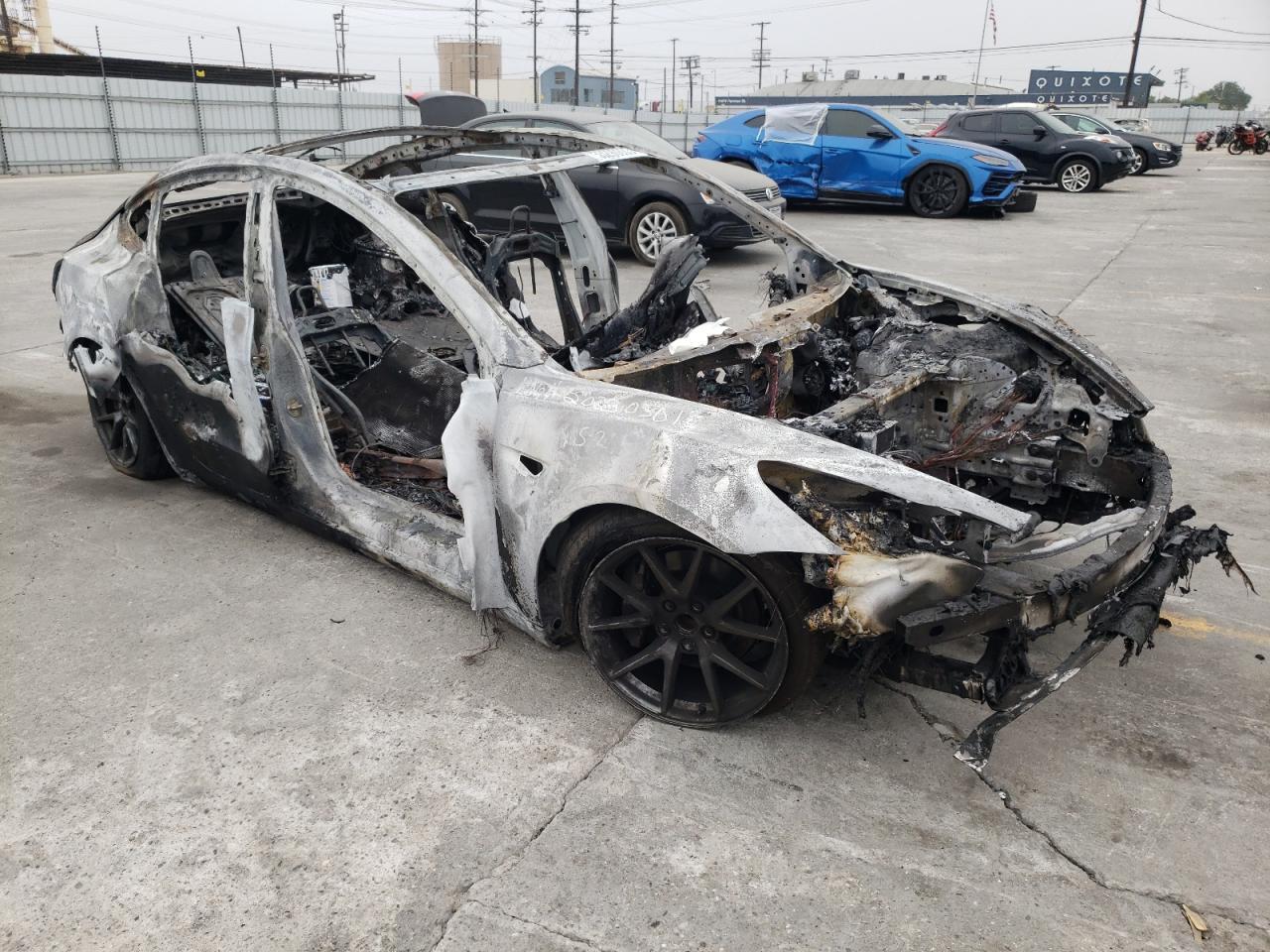 2022 Tesla Model 3 - Image 4