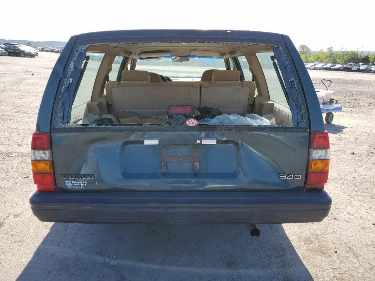 1994 Volvo 940 - Image 6