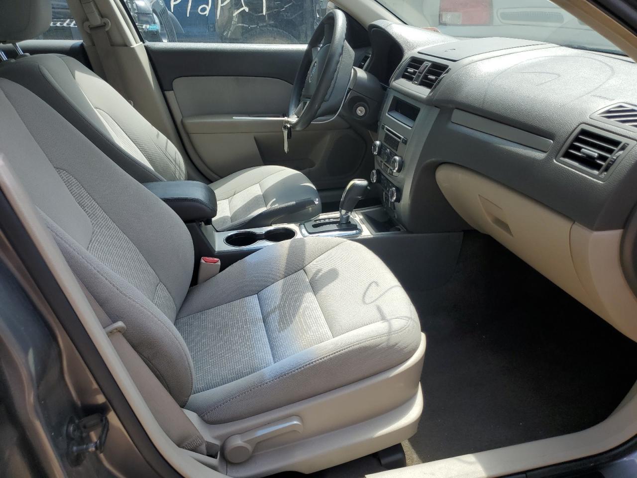 2010 Ford Fusion Se - Фото 5