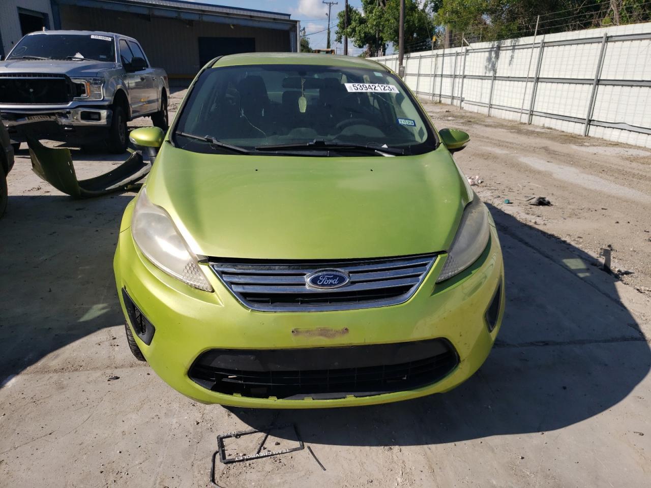 2013 Ford Fiesta Se - Image 5