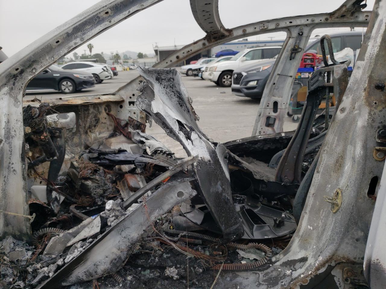 2022 Tesla Model 3 - Image 7