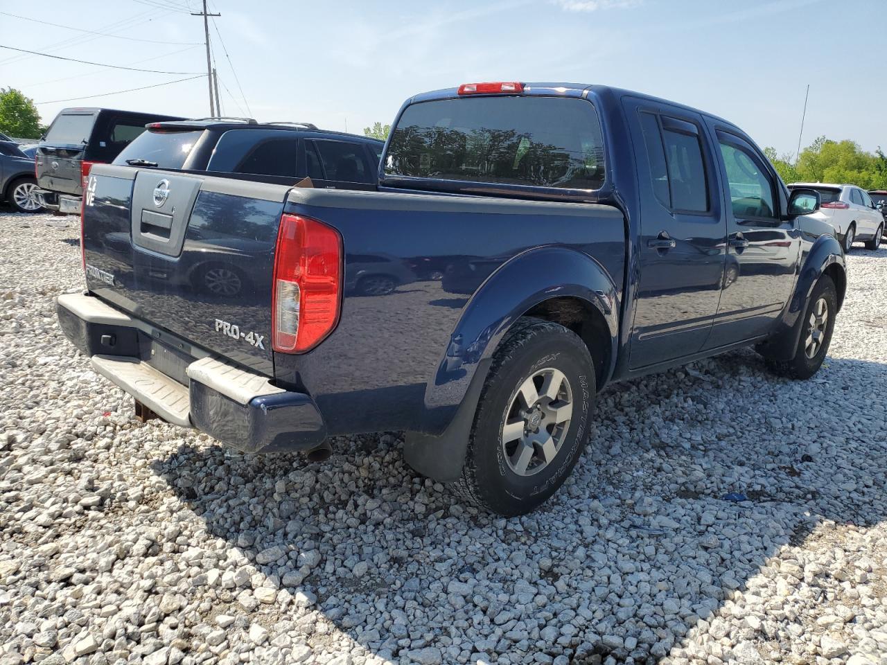 2010 Nissan Frontier Crew Cab Se - Image 3
