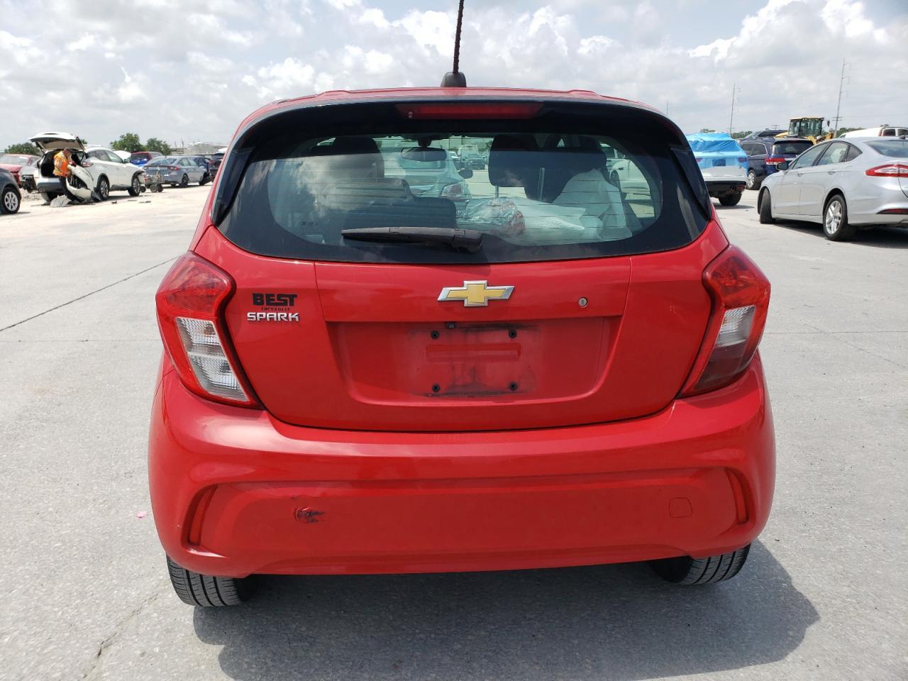 2020 Chevrolet Spark Ls - Фото 6