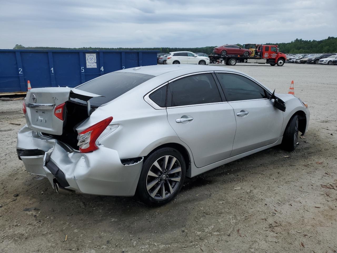 2017 Nissan Altima 2.5 - Фото 3