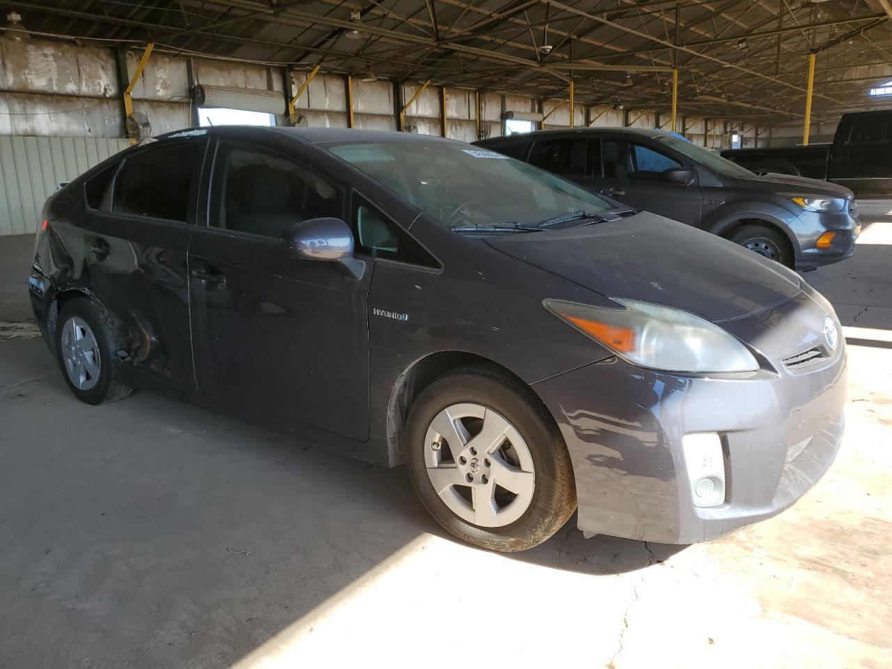 2010 Toyota Prius - Фото 4