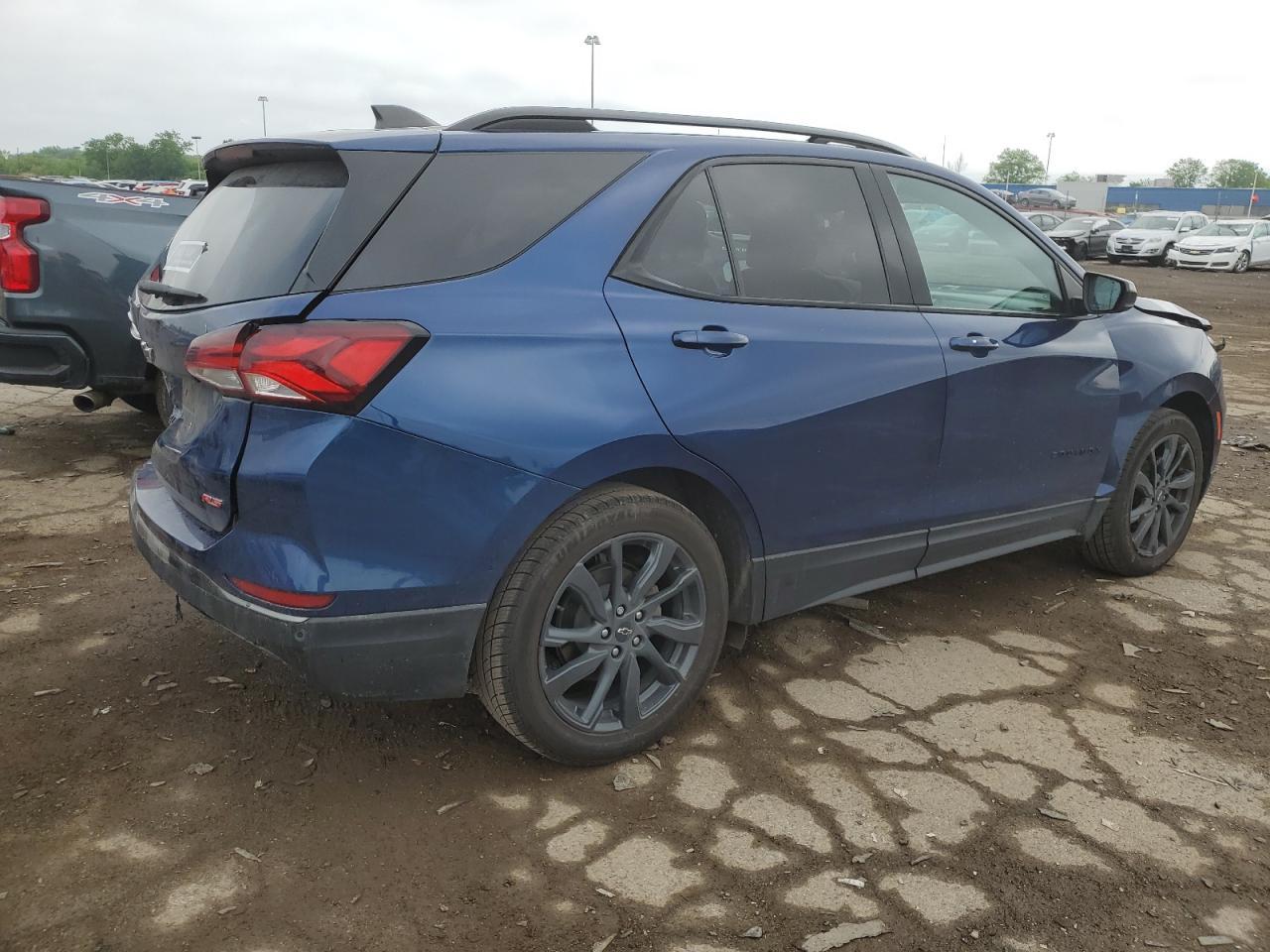 2022 Chevrolet Equinox Rs - Фото 3