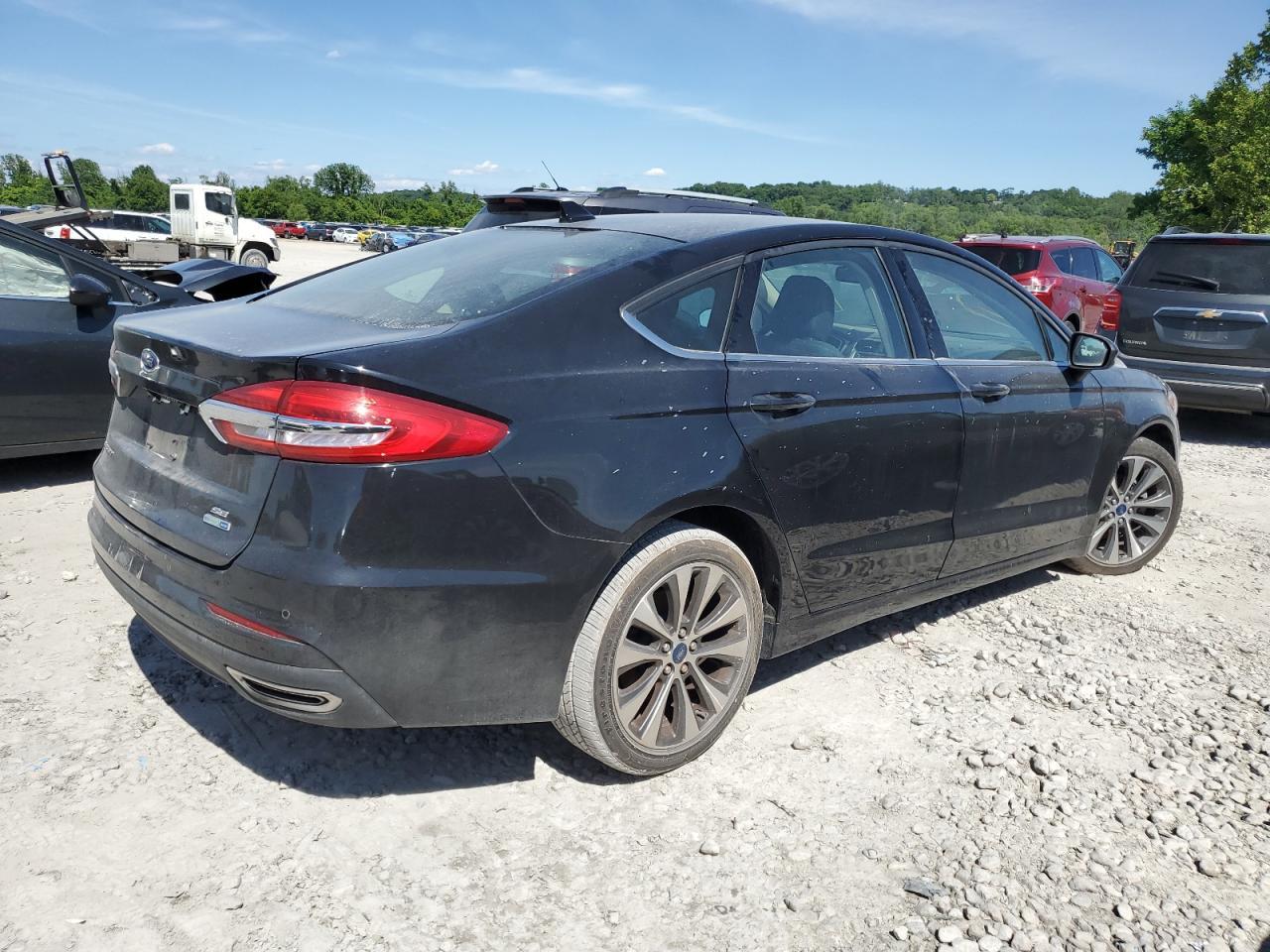 2020 Ford Fusion Se - Image 3