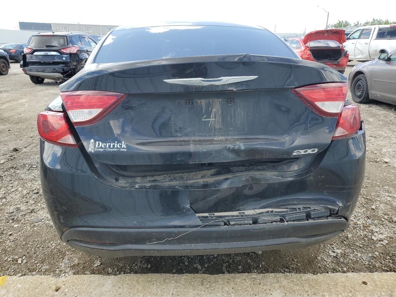 2015 Chrysler 200 Lx - Image 6