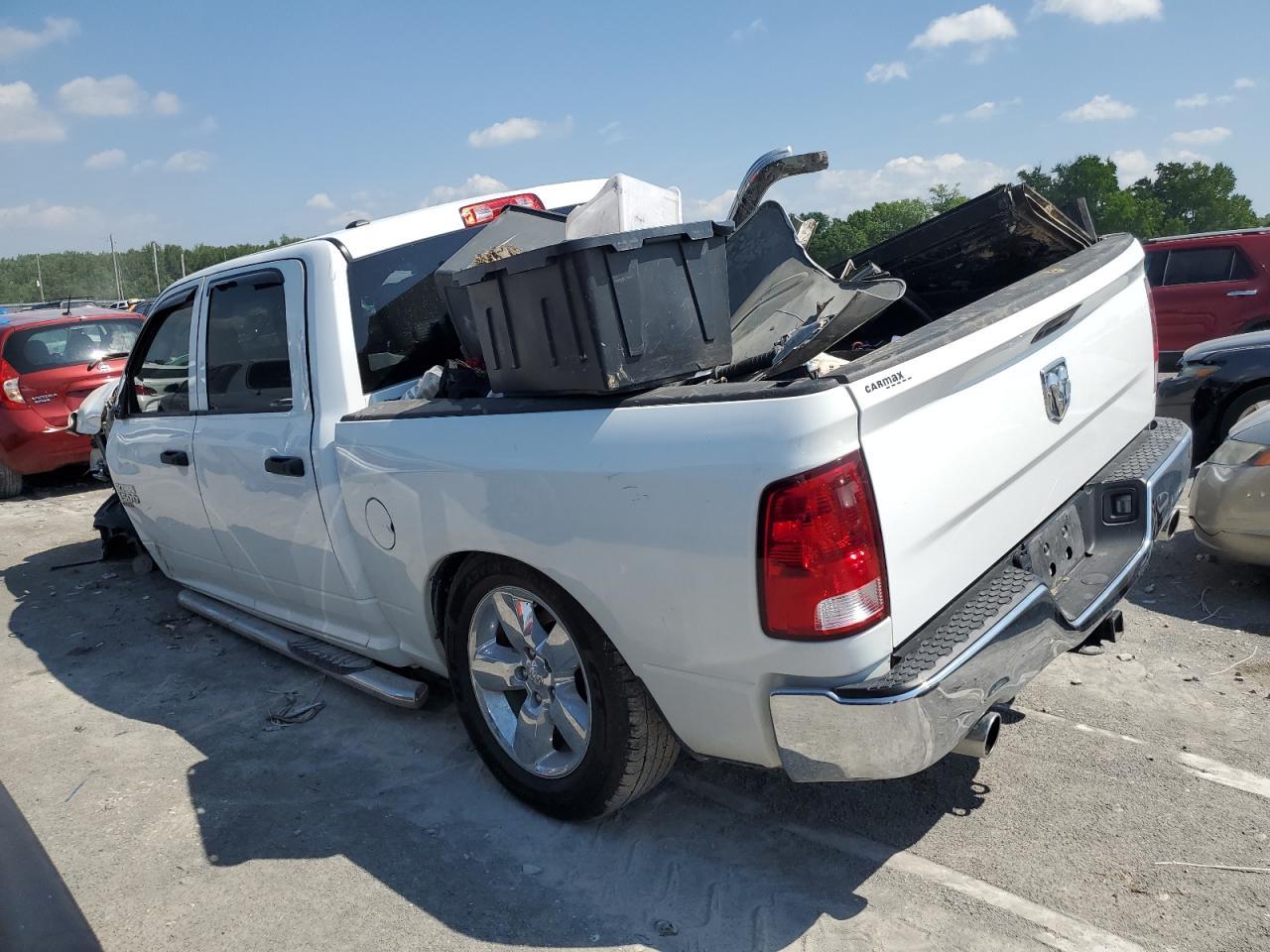 2019 Ram 1500 Classic Tradesman - Фото 2