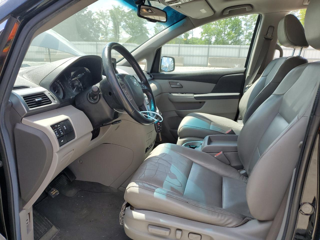 2012 Honda Odyssey - Фото 7