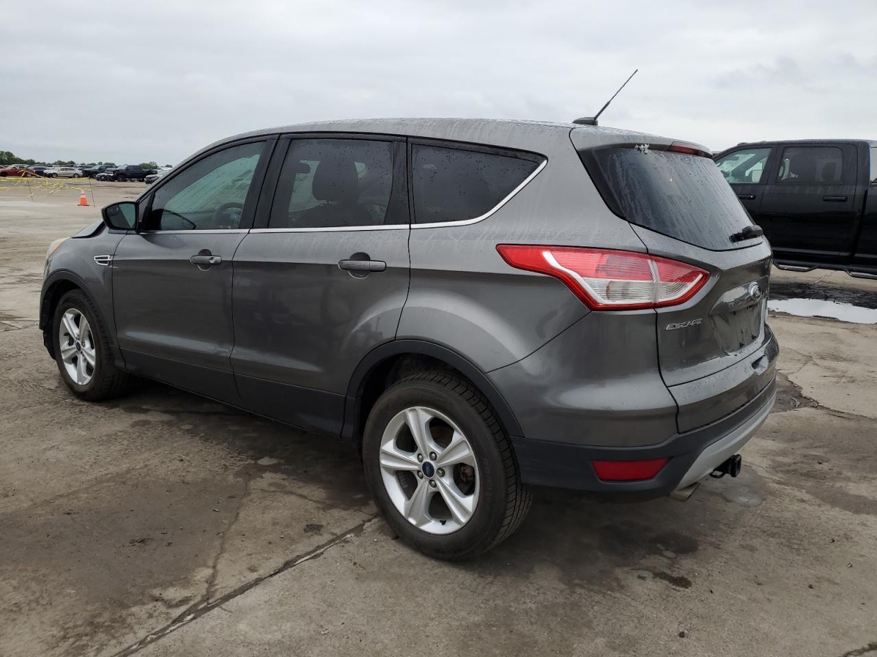 2014 Ford Escape Se - Image 2