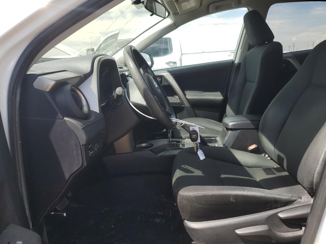 2015 Toyota Rav4 Le - Фото 7