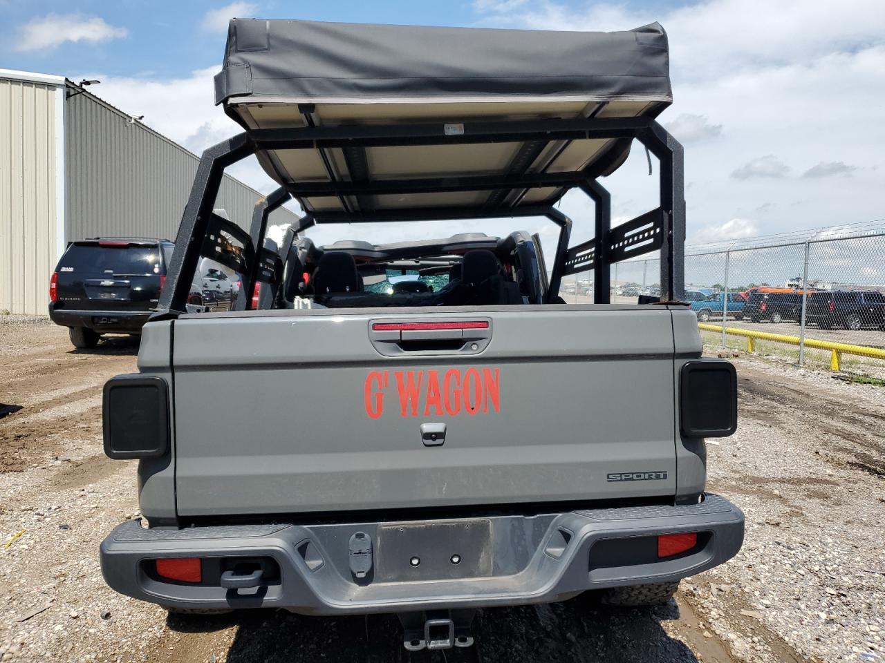 2020 Jeep Gladiator Sport - Image 6