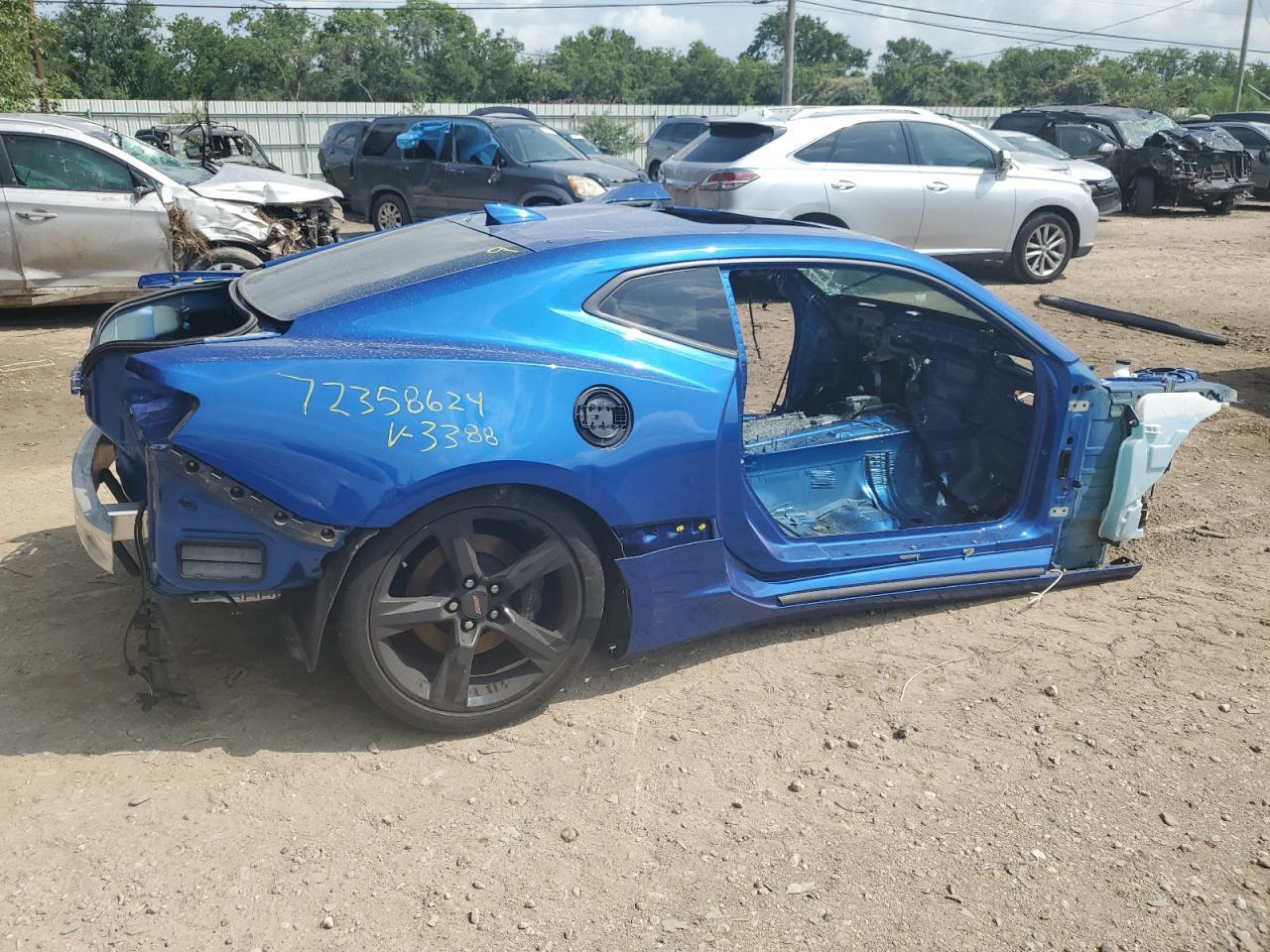 2017 Chevrolet Camaro Ss - Image 3