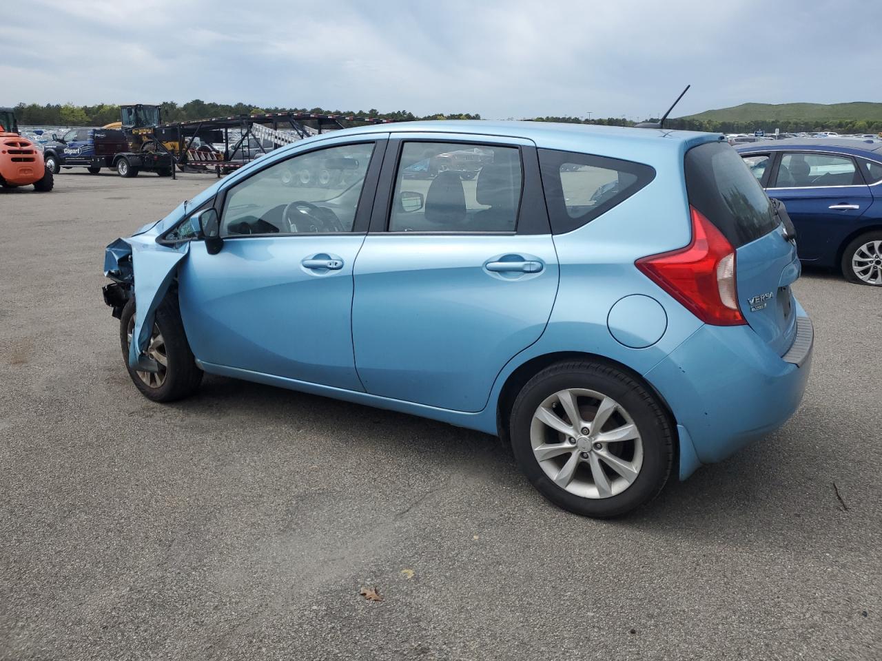 2015 Nissan Versa Note S - Фото 2
