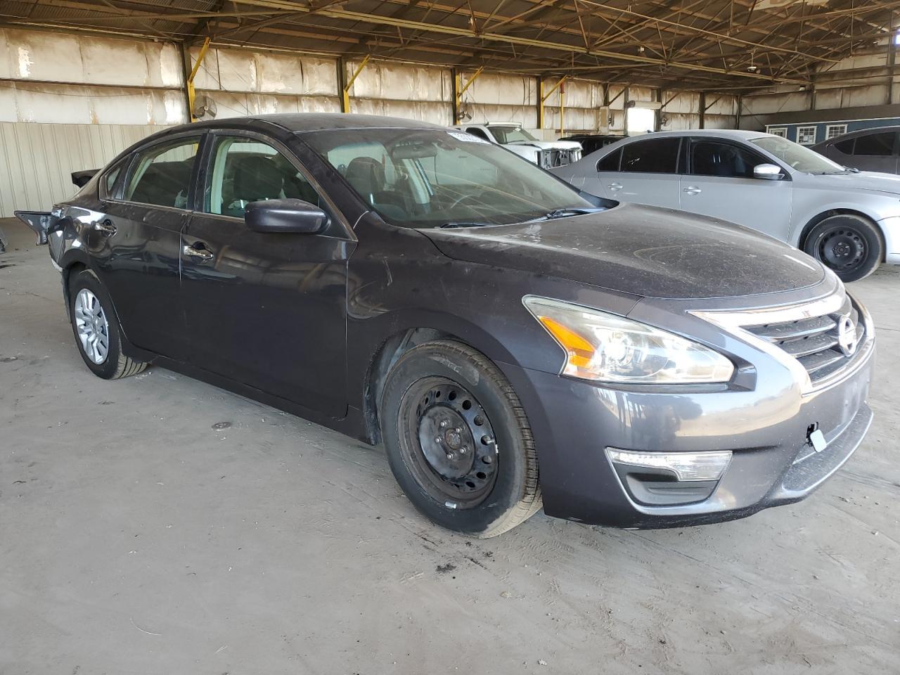 2013 Nissan Altima - Image 4
