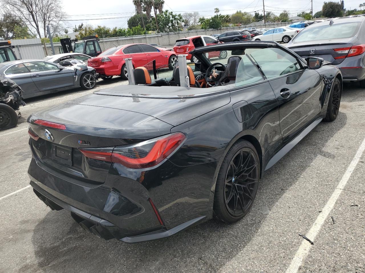 2024 BMW M4 Competition - Фото 3