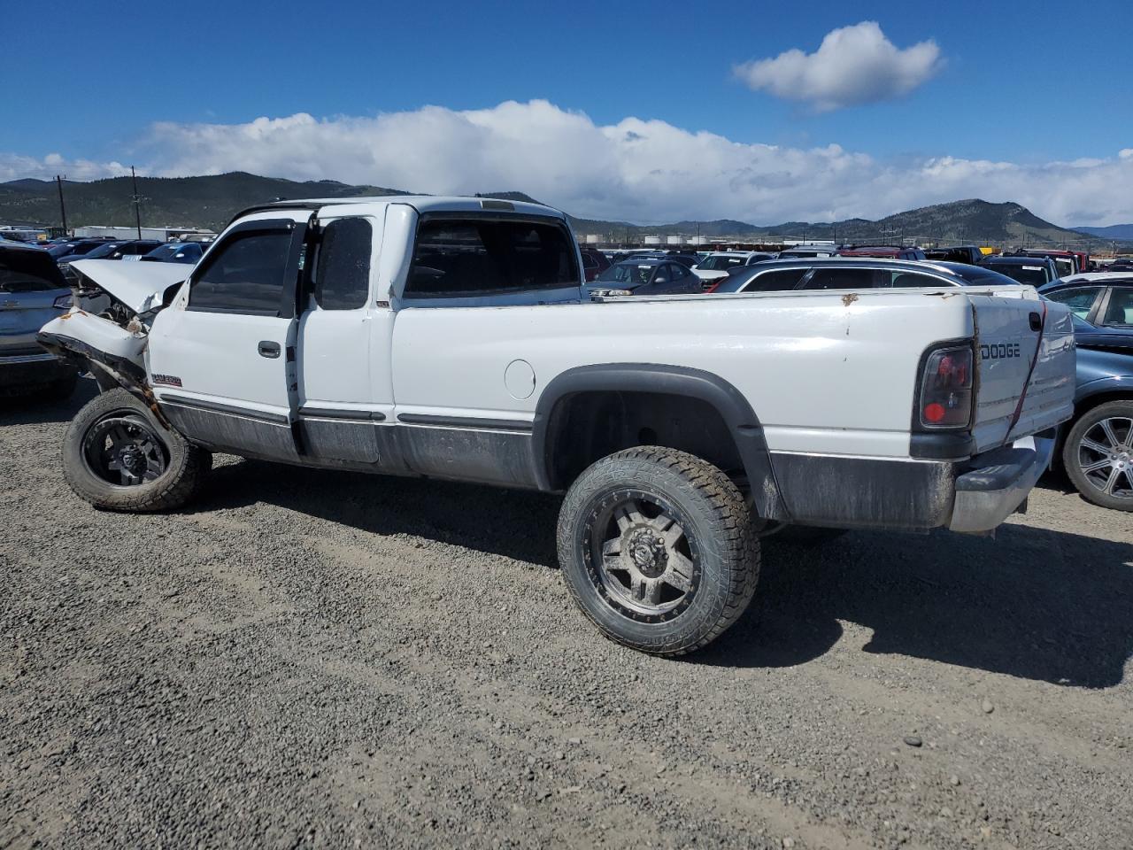 1998 Dodge Ram 2500 - Фото 2