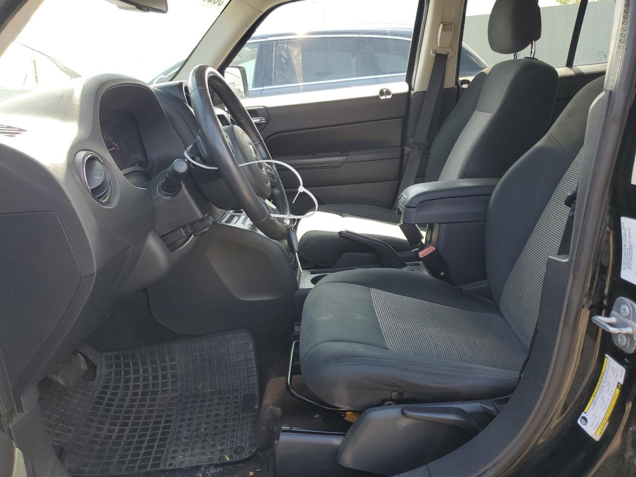 2014 Jeep Patriot Latitude - Фото 7