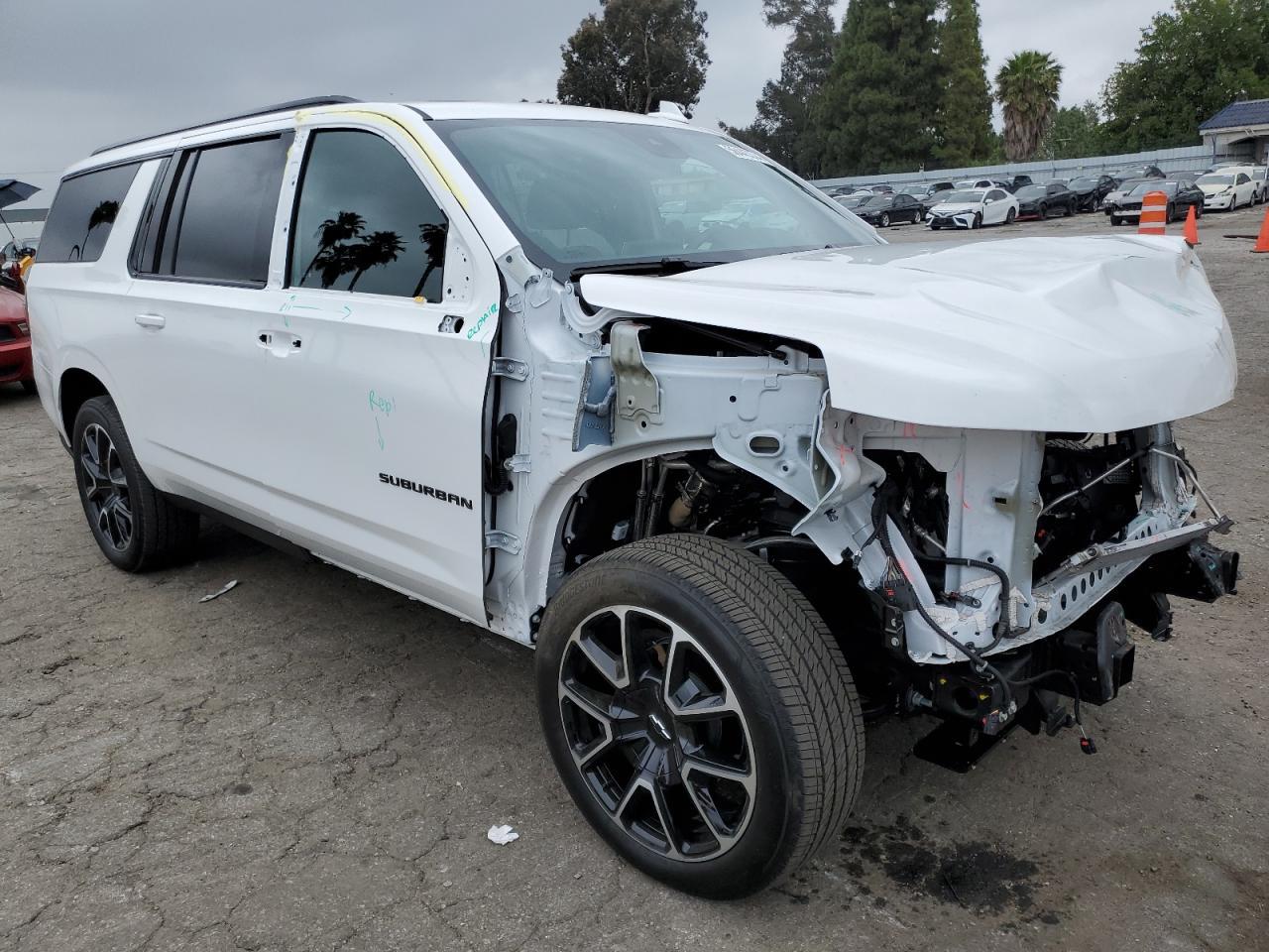 2024 Chevrolet Suburban K1500 Rst - Фото 4