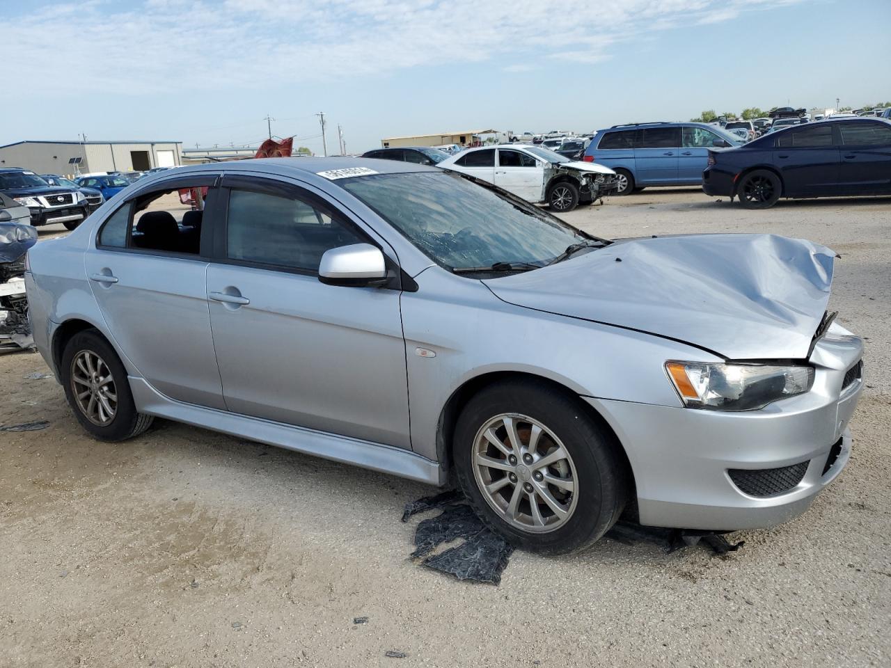 2014 Mitsubishi Lancer Es/Es Sport - Фото 4