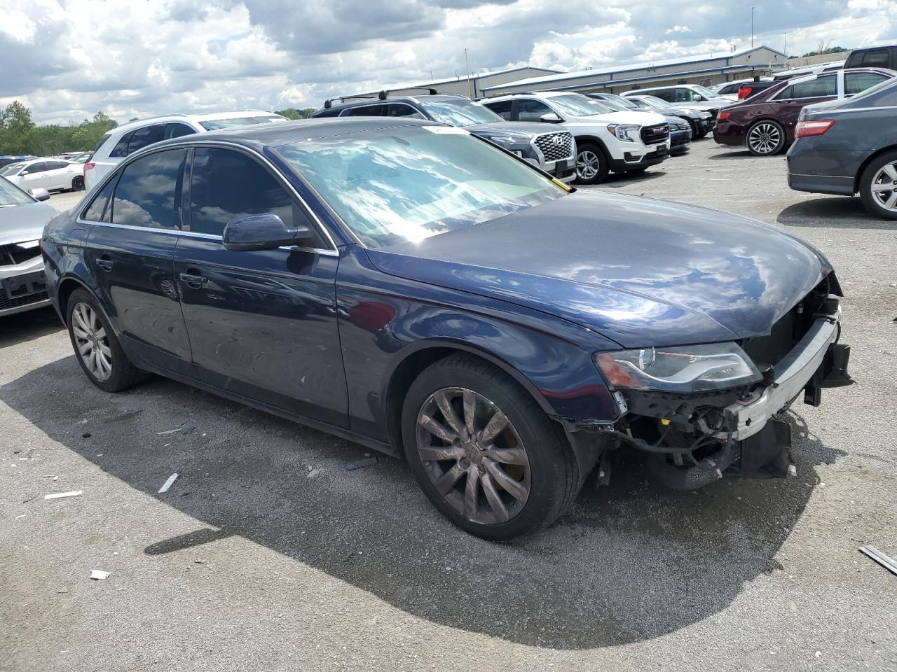 2010 Audi A4 Premium Plus - Фото 4
